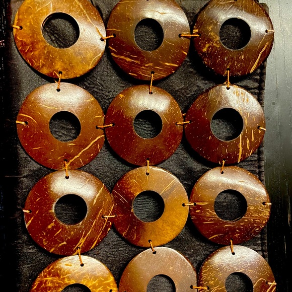 Brown Shoulder Bag and Bracelet - Picture 1 of 3